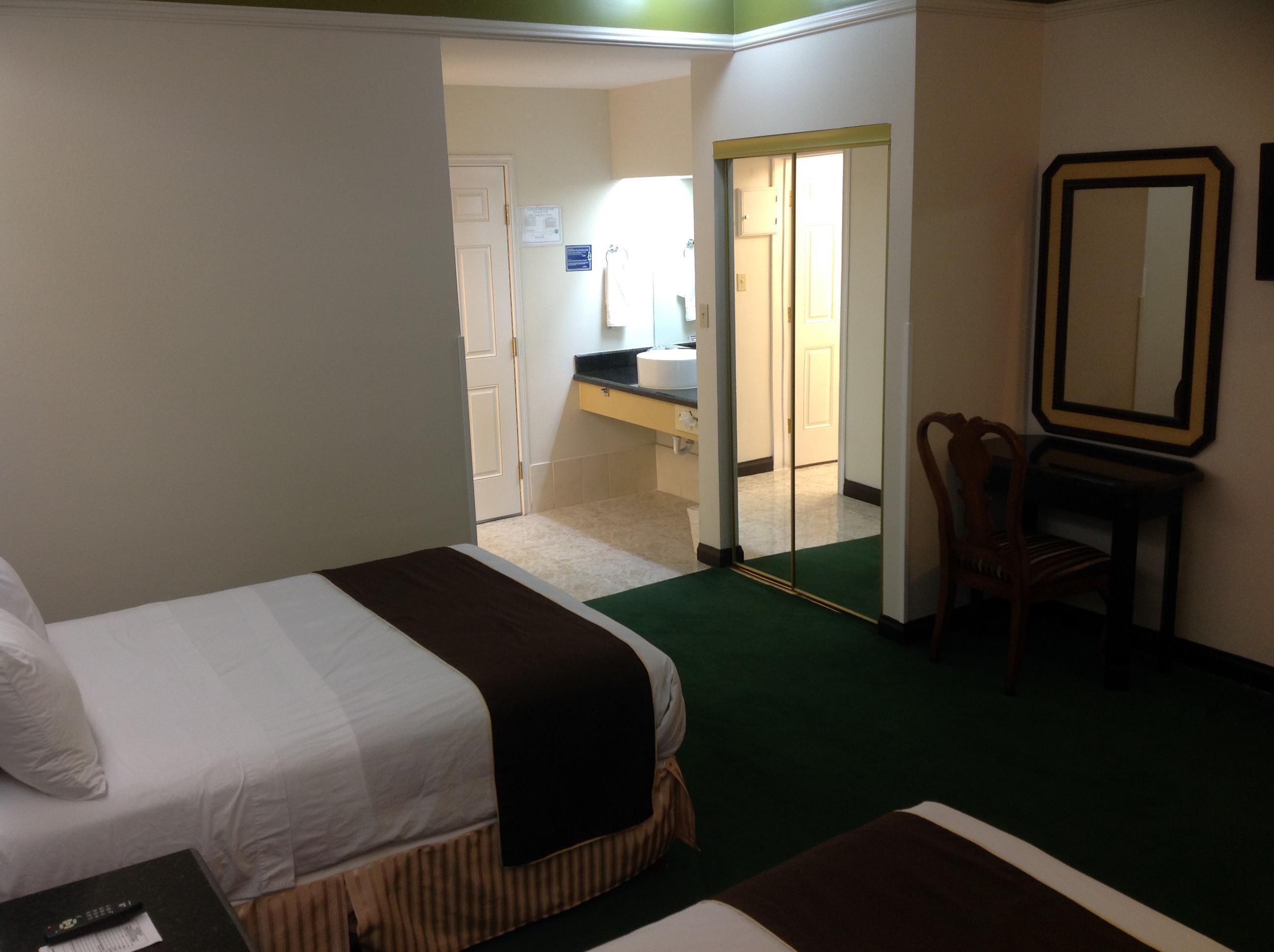 Best Western Hotel Plaza Matamoros Buitenkant foto