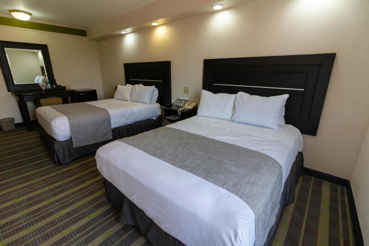 Best Western Hotel Plaza Matamoros Buitenkant foto
